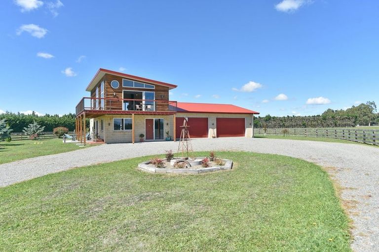 Photo of property in 379 No 10 Road, Swannanoa, Rangiora, 7476