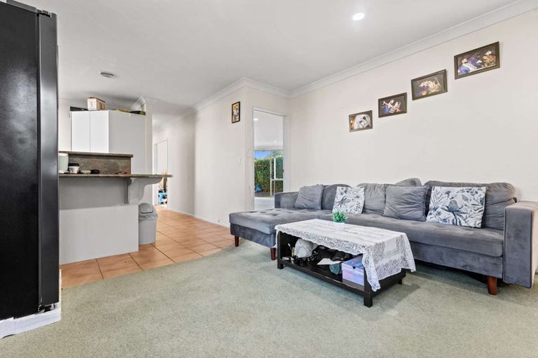 Photo of property in 18 Glen Cree Avenue, Rototuna, Hamilton, 3210