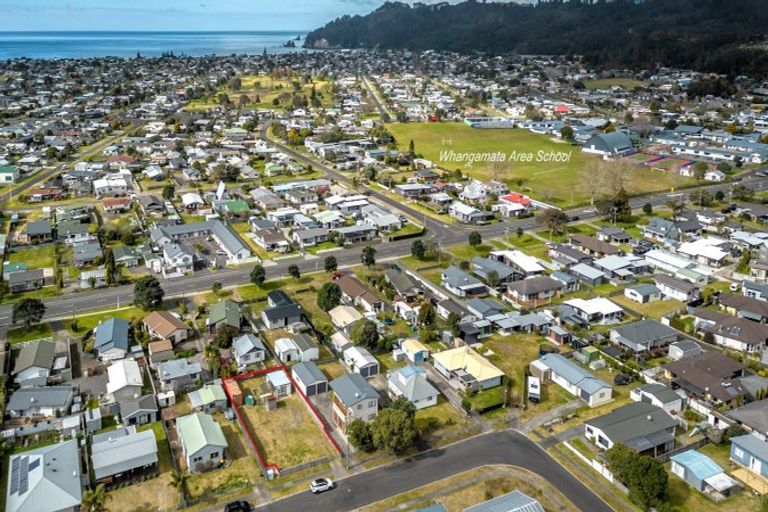 Photo of property in 110 Hampton Road, Whangamata, 3620