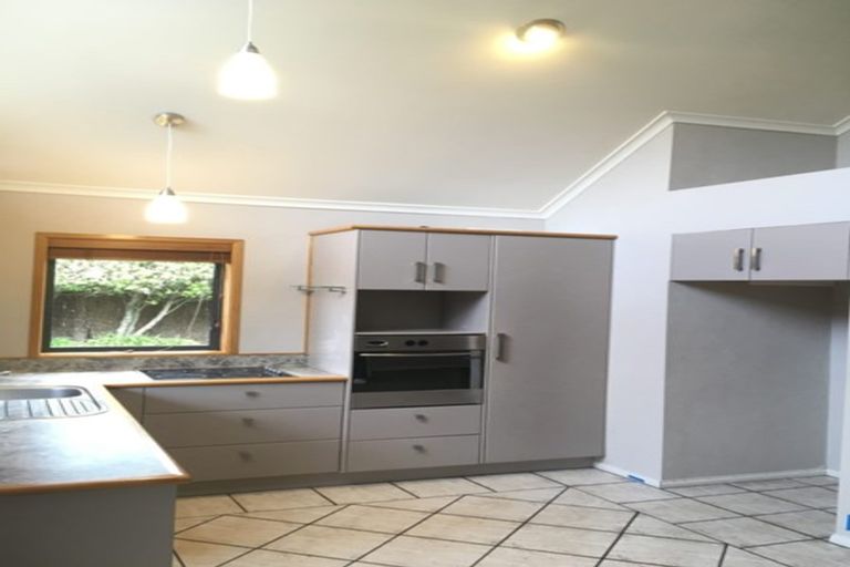 Photo of property in 1 Keppoch Court, Dannemora, Auckland, 2016