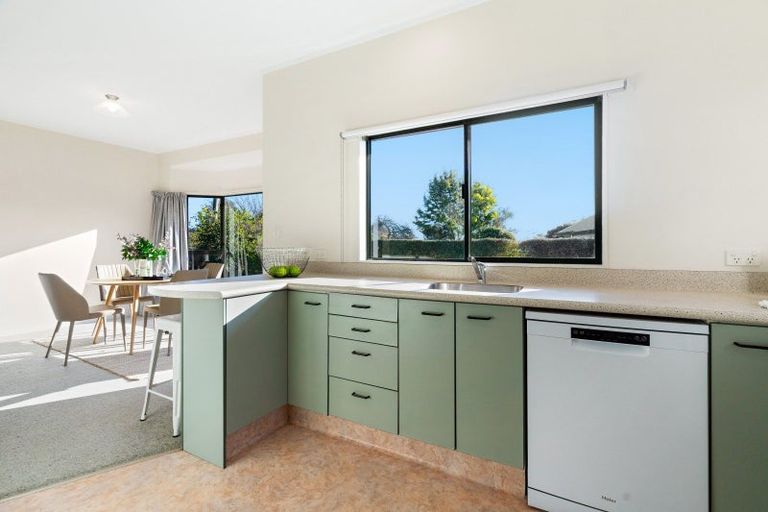 Photo of property in 33c Selwyn Road, Havelock North, 4130