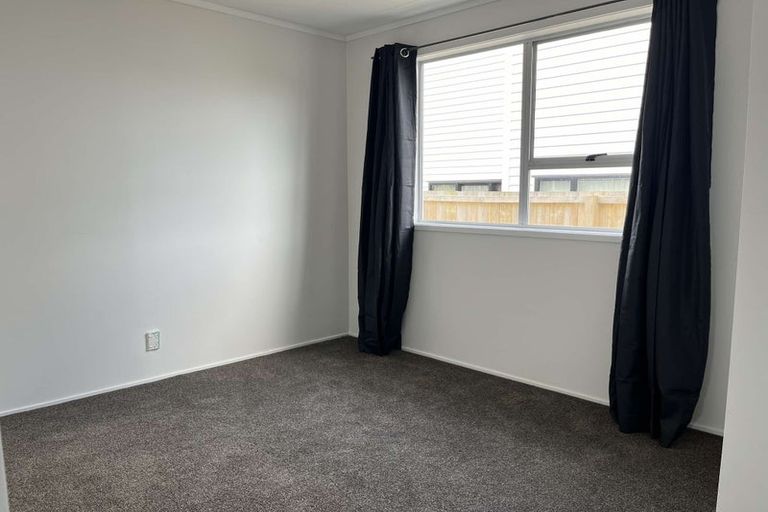 Photo of property in 35 Tabitha Crescent, Henderson, Auckland, 0612