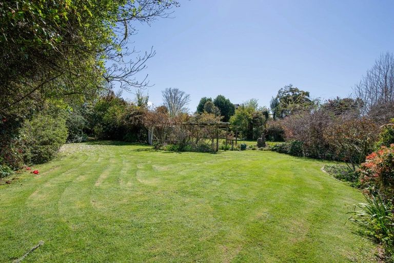 Photo of property in 35 Larcy Road, Lynmore, Rotorua, 3010