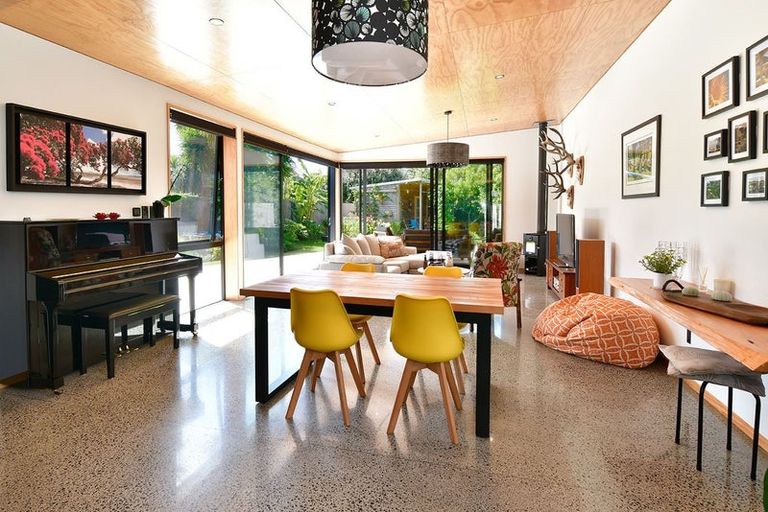 Photo of property in 59 The Circle, Manly, Whangaparaoa, 0930