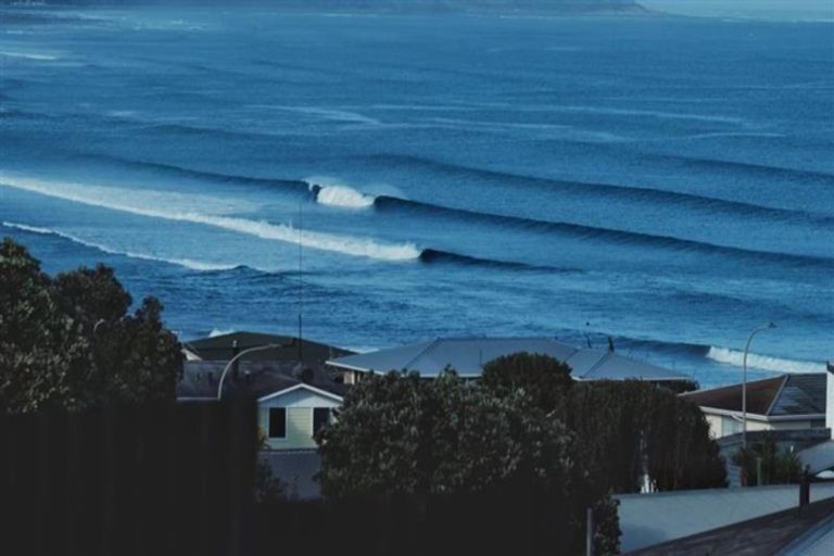 Photo of property in 54 Marama Crescent, Spotswood, New Plymouth, 4310