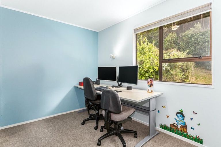 Photo of property in 14 Longitude Place, Whitby, Porirua, 5024