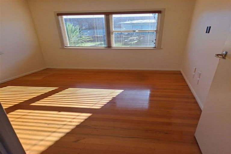 Photo of property in 365 Main Road, Huapai, Kumeu, 0810