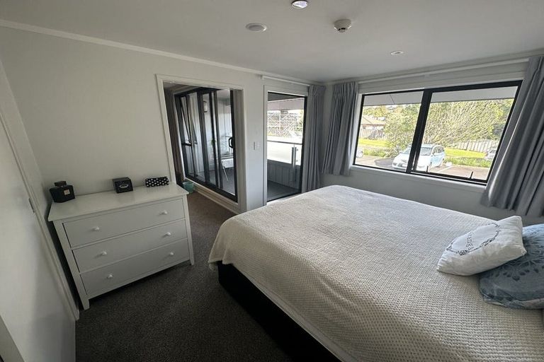 Photo of property in 9a/30 Westward Ho, Glen Eden, Auckland, 0602