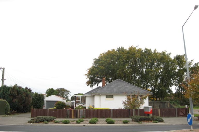 Photo of property in 1/9 Curletts Road, Sockburn, Christchurch, 8042