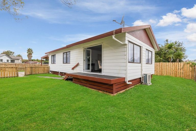 Photo of property in 2/5 Malaspina Place, Papatoetoe, Auckland, 2025