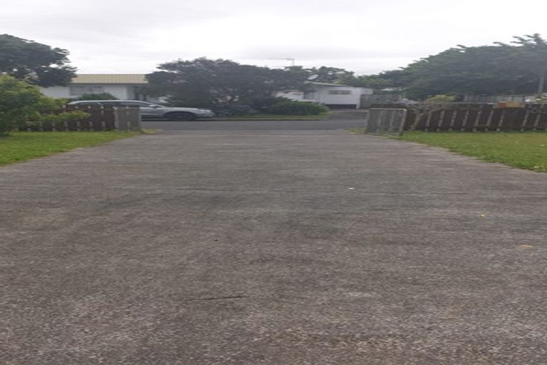 Photo of property in 20 Harbour Crest Drive, Waiuku, 2123