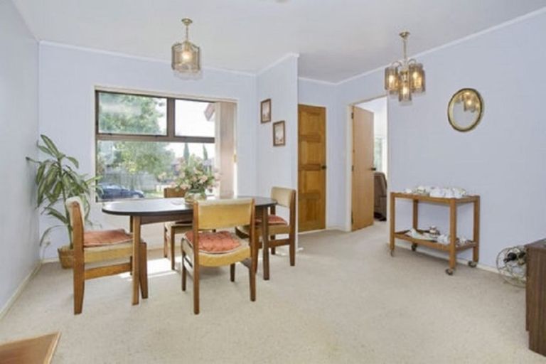 Photo of property in 1/162 Whitford Road, Somerville, Auckland, 2014