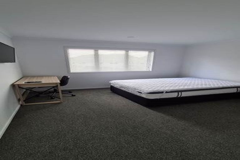 Photo of property in 2/3 Snead Place, Hamilton East, Hamilton, 3216