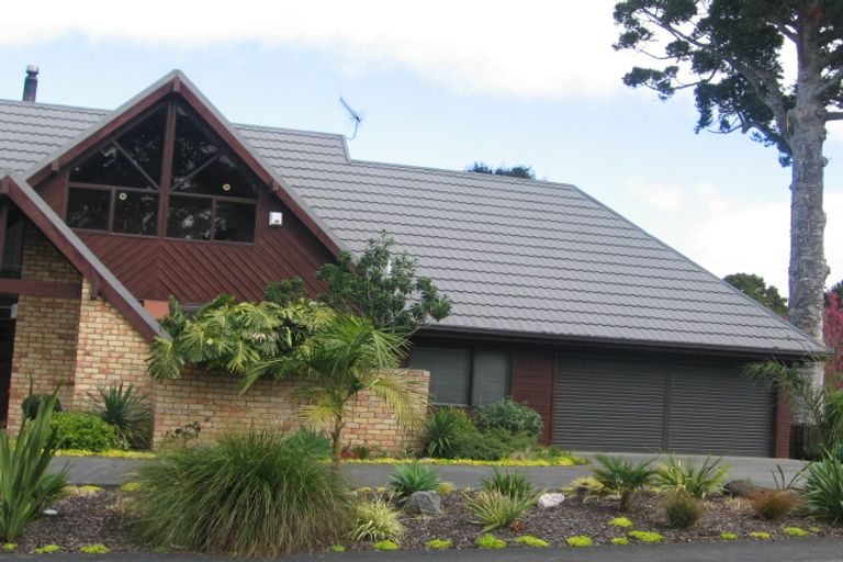 Photo of property in 58 Ngahere Drive, Horahora, Whangarei, 0110