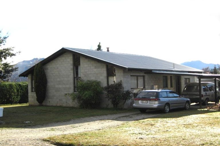 Photo of property in 38 Beech Street, Wanaka, 9305