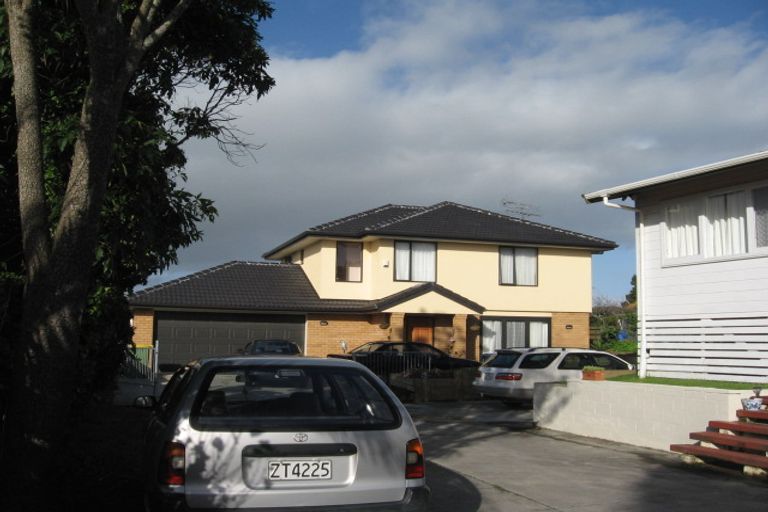 Photo of property in 117a Gossamer Drive, Pakuranga Heights, Auckland, 2010