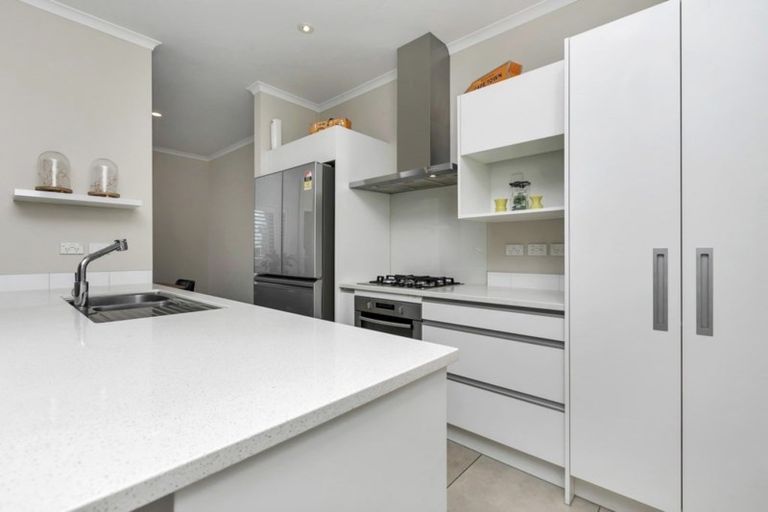 Photo of property in 30 Squadron Drive, Hobsonville, Auckland, 0616