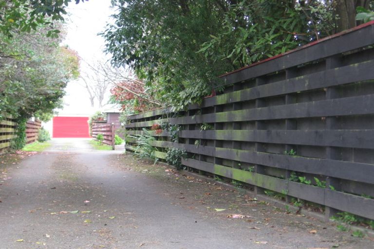 Photo of property in 460 Featherston Street, Palmerston North, 4414