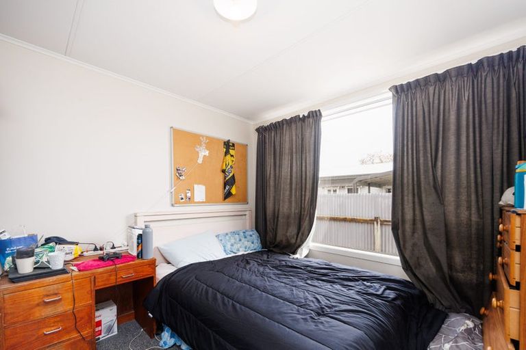 Photo of property in 8 Marne Street, Hokowhitu, Palmerston North, 4410