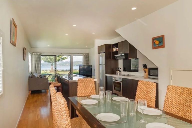 Photo of property in 1 Centennial Drive, Whitianga, 3510