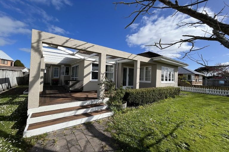 Photo of property in 10b Tranmere Road, Fairfield, Hamilton, 3214