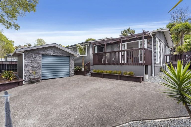 Photo of property in 59 Vandeleur Avenue, Birkdale, Auckland, 0626