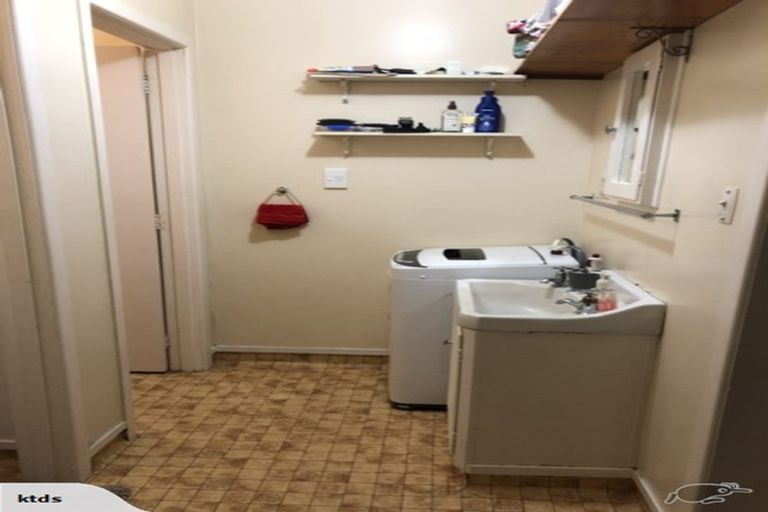 Photo of property in Mt View Flats, 6 The Mall, Mount Maunganui, 3116