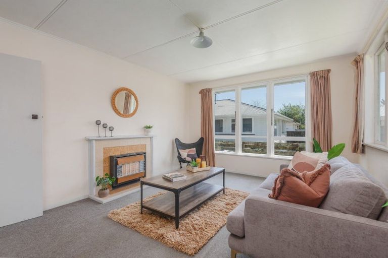 Photo of property in 30 Ashford Avenue, Hokowhitu, Palmerston North, 4410