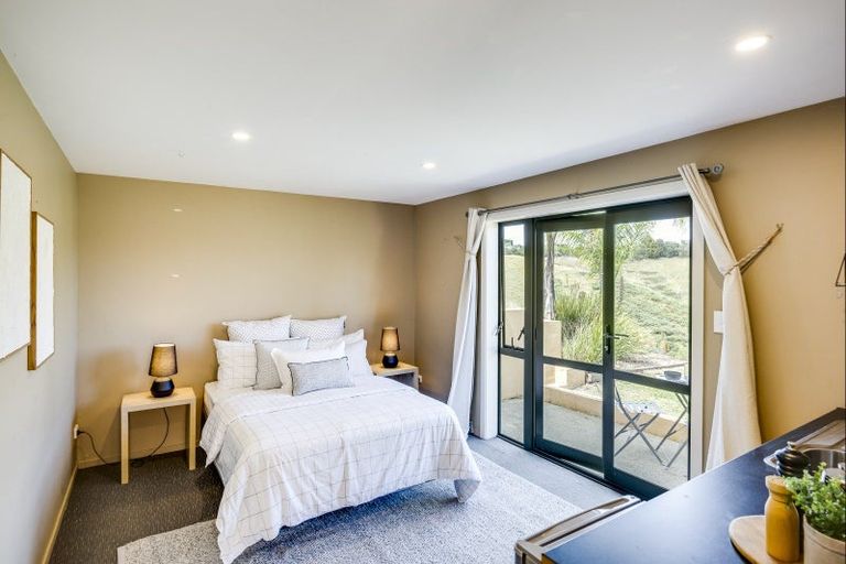 Photo of property in 125 Tironui Drive, Taradale, Napier, 4112