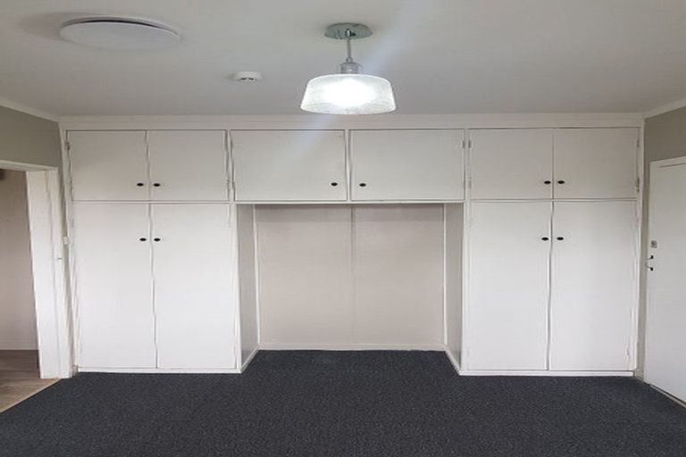 Photo of property in 34 Chester Road, Tawa, Wellington, 5028