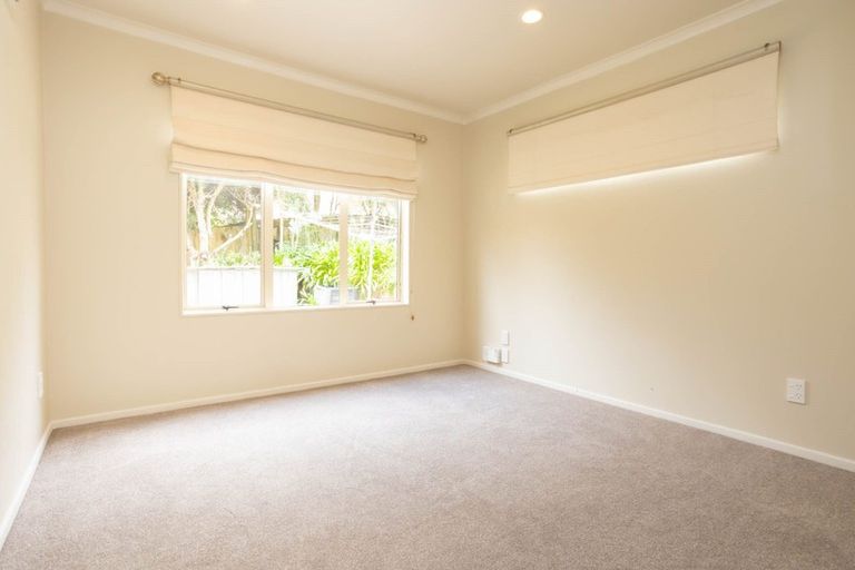Photo of property in 40 Monte Cassino Place, Birkdale, Auckland, 0626