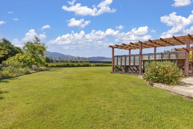 Photo of property in 267 Ashworths Road, View Hill, Oxford, 7495