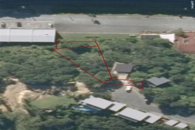 Photo of property in 16 Ward Drive, Opua, 0200