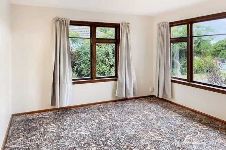 Photo of property in 44 Tauiwi Crescent, Hei Hei, Christchurch, 8042