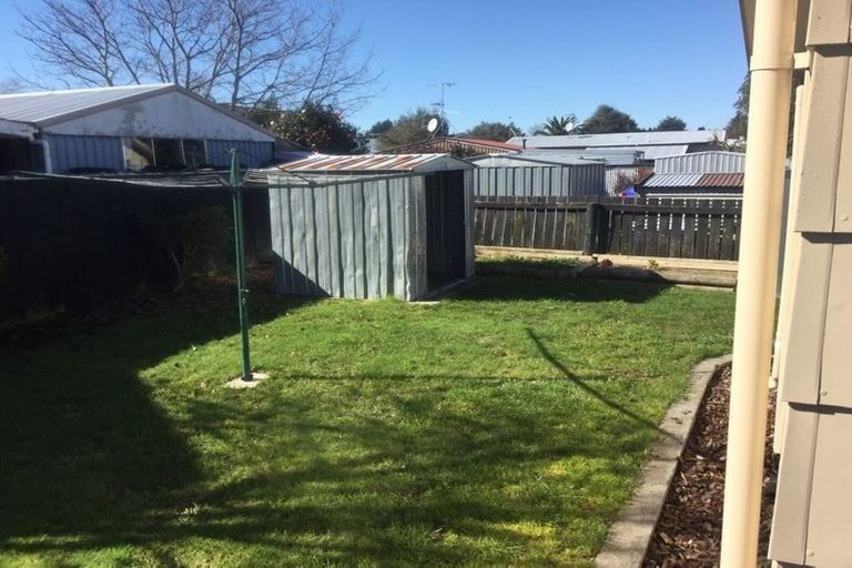 Photo of property in 8b Kupe Drive, Carterton, 5713