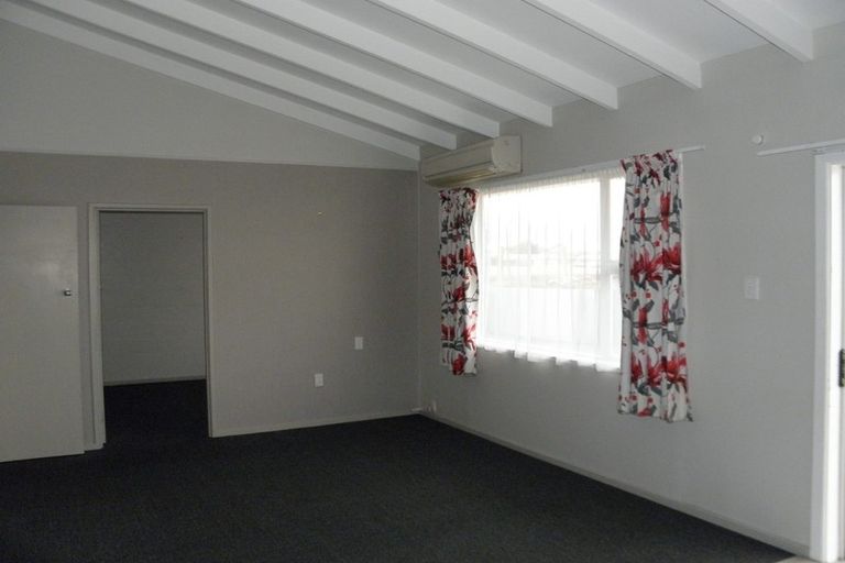 Photo of property in 130 Kew Road, Kew, Invercargill, 9812