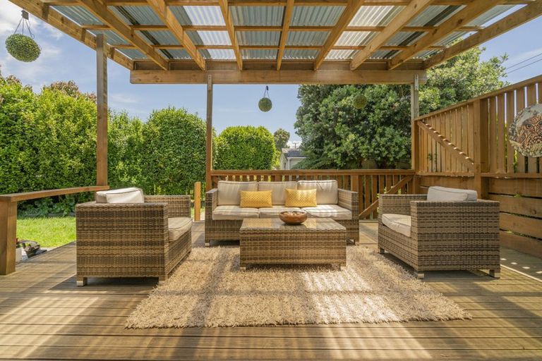 Photo of property in 15 Athenree Road, Athenree, Katikati, 3177