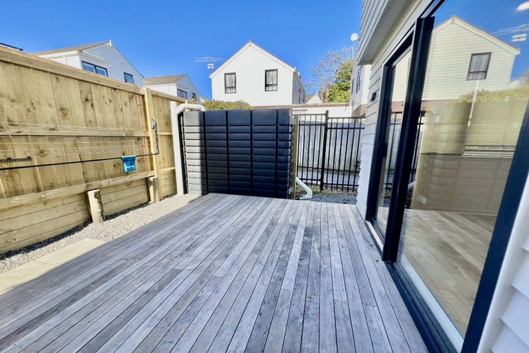 Photo of property in 33b Arawa Street, New Lynn, Auckland, 0600