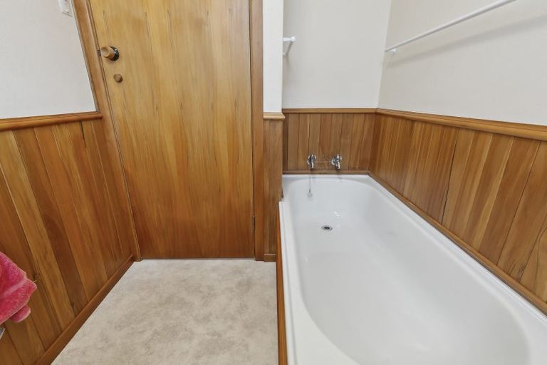 Photo of property in 52 Darlington Road, Miramar, Wellington, 6022