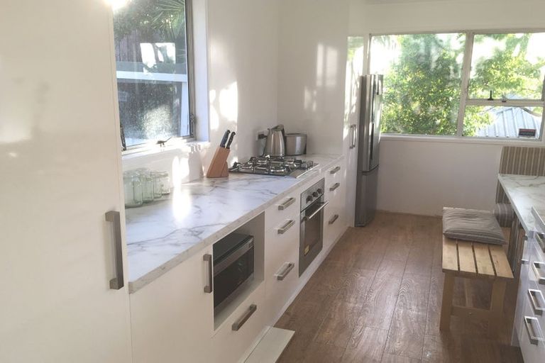 Photo of property in 33 Archers Road, Hillcrest, Auckland, 0629