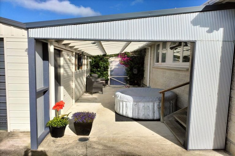 Photo of property in 27 Seabury Avenue, Foxton Beach, Foxton, 4815