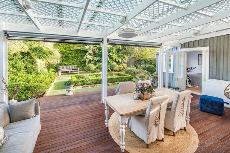 Photo of property in 6 Kapai Road, Devonport, Auckland, 0624