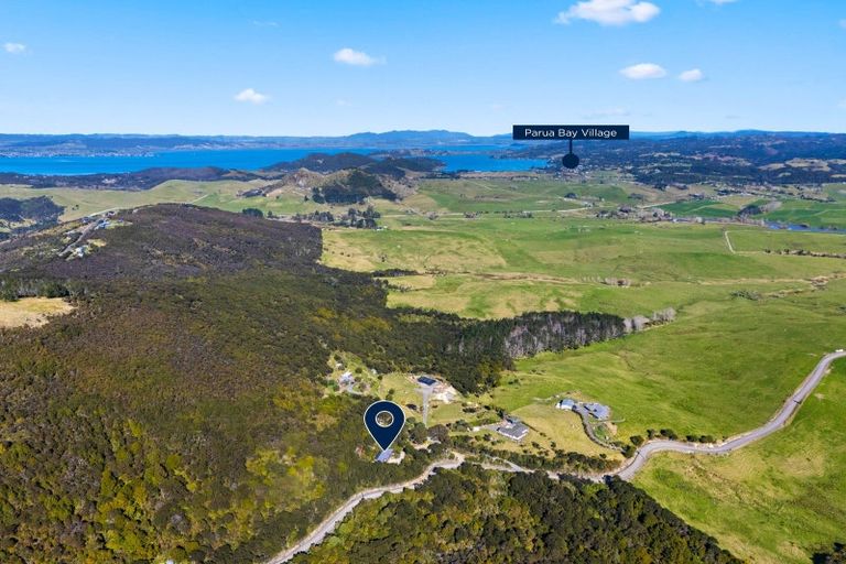 Photo of property in 194 Kauri Mountain Road, Taiharuru, Onerahi, 0192