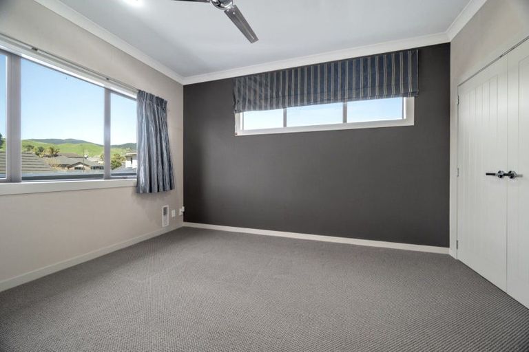 Photo of property in 27 Devoy Drive, Owhata, Rotorua, 3010