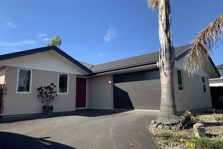 Photo of property in 13 Margil Way, Richmond, 7020