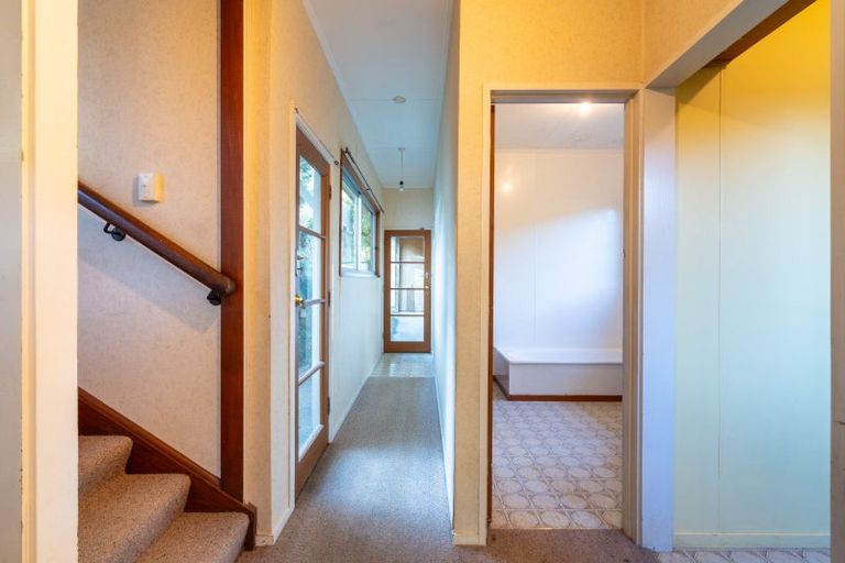 Photo of property in 16 Arnott Street, Portobello, Dunedin, 9014