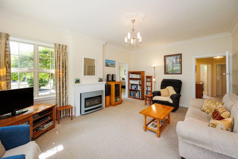 Photo of property in 234 Victoria Avenue, Hokowhitu, Palmerston North, 4410