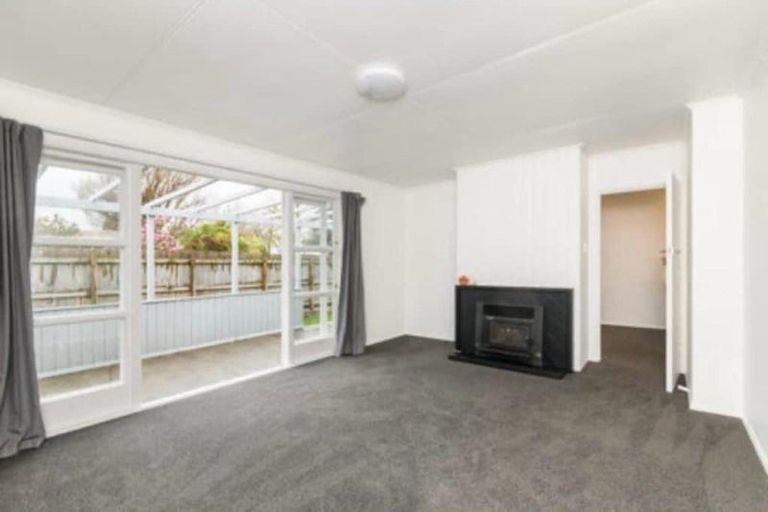 Photo of property in 94 Lethbridge Street, Feilding, 4702