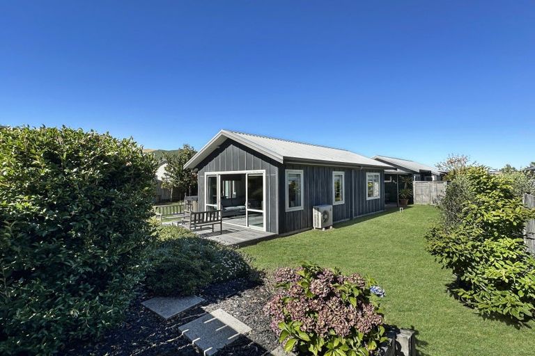 Photo of property in 113 Kenrigg Road, Kinloch, Taupo, 3377
