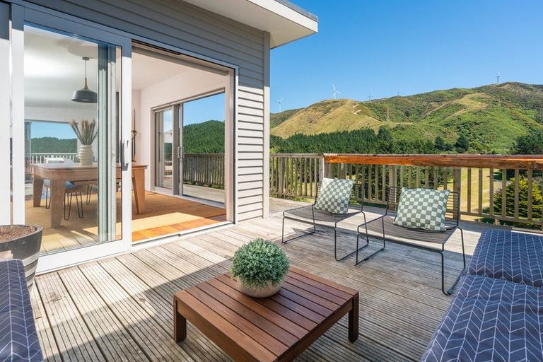 Photo of property in 326 South Makara Road, Makara, Karori, 6972